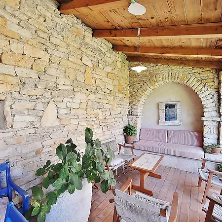 Istrian Holiday 177 *